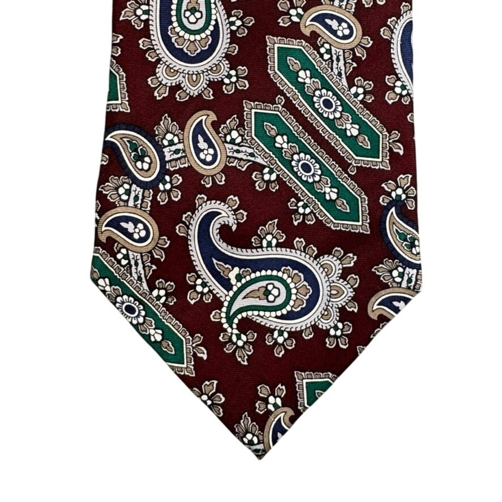 Stafford Mens Silk Necktie Burgundy Green Paisley Geometric Formal Tie